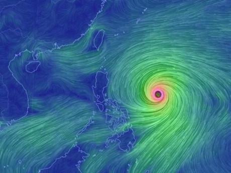Siêu bão Yutu sẽ tiến vào Biển Đông với sức gió mạnh dần lên cấp 15