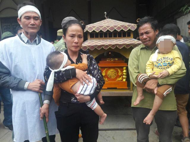 co giao tu vong khi va cham voi xe hieu truong: quan long canh con tho bam ba doi sua - 1