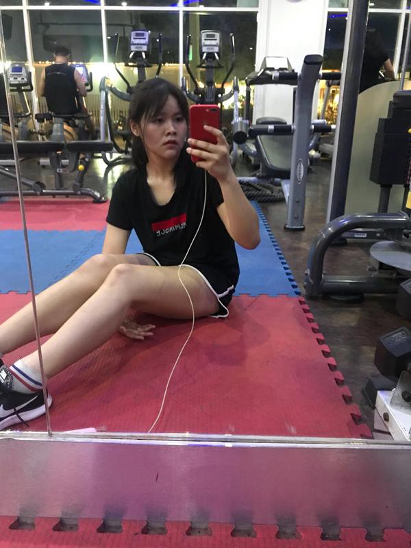 hanh trinh "vit bau hoa thien nga" voi no luc giam gan 50kg cua nu sinh 18 tuoi - 4