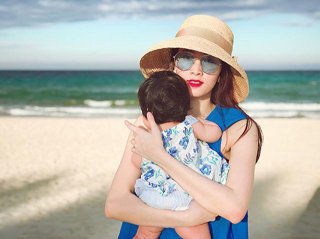 muon biet mau son nao "len ngoi"cuoi nam, theo doi ngay hoi cac me sanh dieu nhat showbiz viet - 12