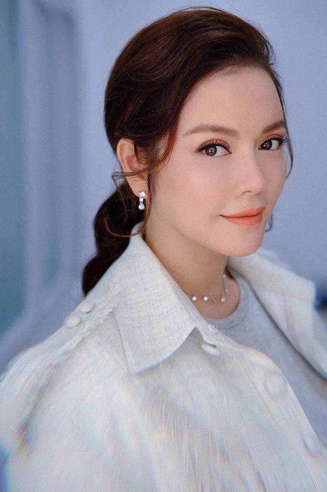 ly nha ky dao nay thich dang anh mat moc, tre thi tre that, nhung fan tim ra dieu nay - 2