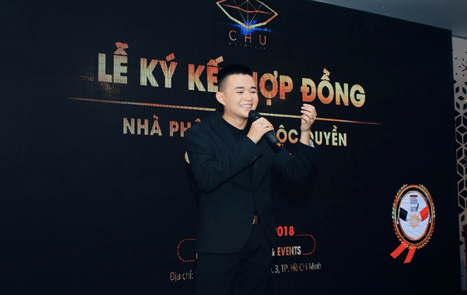 lam mat nhot nhat tuoi tre ngay lap tuc voi son chu lipstick - 1