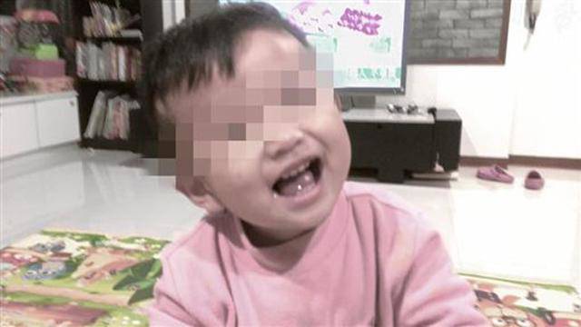 tin tuc 24h: phuc hoi the nho dien thoai, chong nga ngua khi thay hinh anh “nhay cam” cua vo - 3