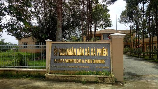 tin tuc 24h: phuc hoi the nho dien thoai, chong nga ngua khi thay hinh anh “nhay cam” cua vo - 1