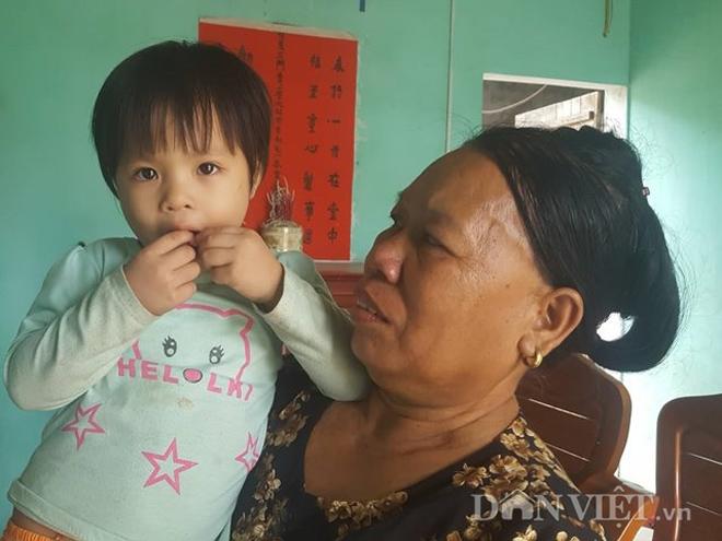 vu no nha may 2 nguoi chet o han quoc: me gia, con tho ngong anh ve - 1