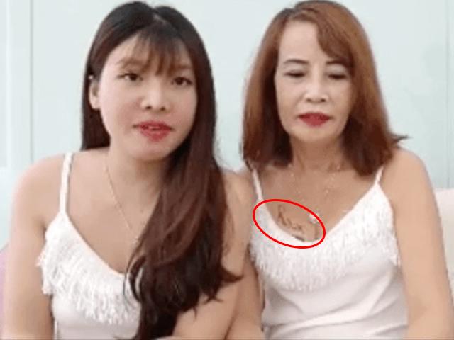 Cưới vợ hai cho chồng, cô dâu 62 tuổi lộ hình xăm chất chơi ở thềm ngực