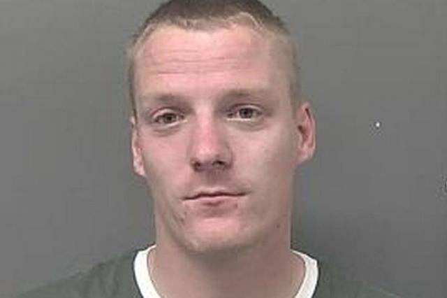 tin tuc 24h: hoc sinh bi tat 231 cai, ly do gi hieu truong xin bao chi dung len tieng? - 3