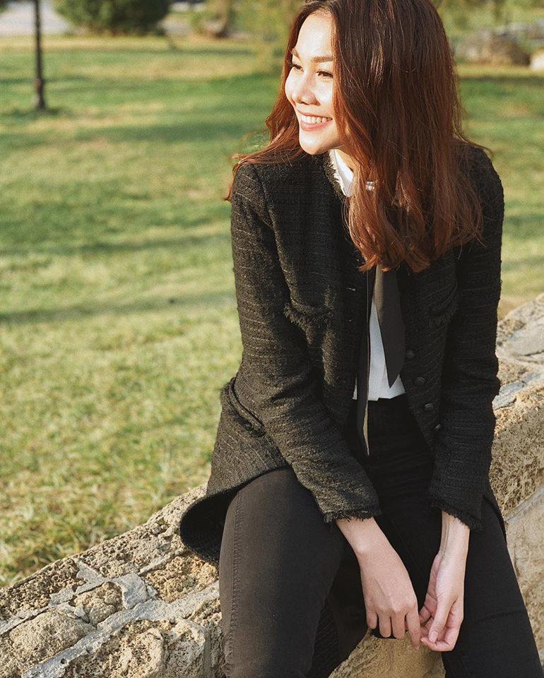 chi sau 1 dem bi mat thi sinh, toc thanh hang bat ngo "bac trang nhu voi" the nay - 9