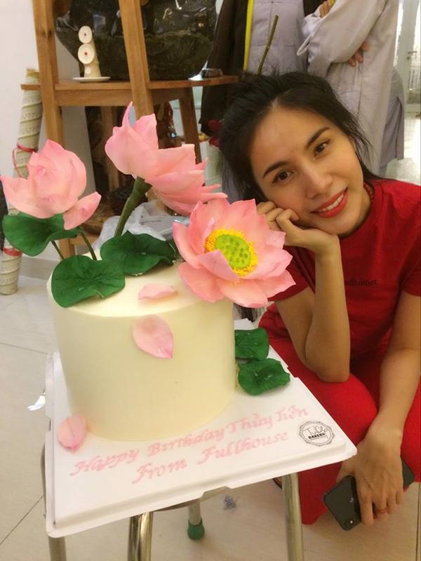 chang ai kho nhu thuy tien, bi fan “danh up” khi mat moc, toc roi boi trong ngay sinh nhat - 5