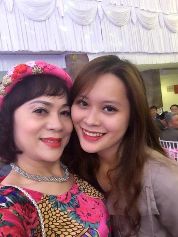 con gai nghe si huong dung lot xac ngoan muc, day thi qua thanh cong hay dung cham dao keo? - 9