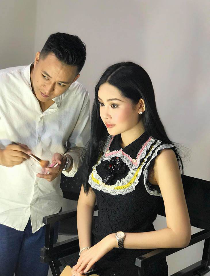 len tieng truoc nghi van bom mat, hoa hau le au ngan anh khi nao thi moi het thi phi? - 9