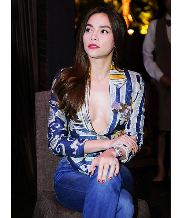 tu tay khoe hinh dien do ho henh, ky duyen chang buon cai cuc ao boi vong 1 ngon ngon? - 4