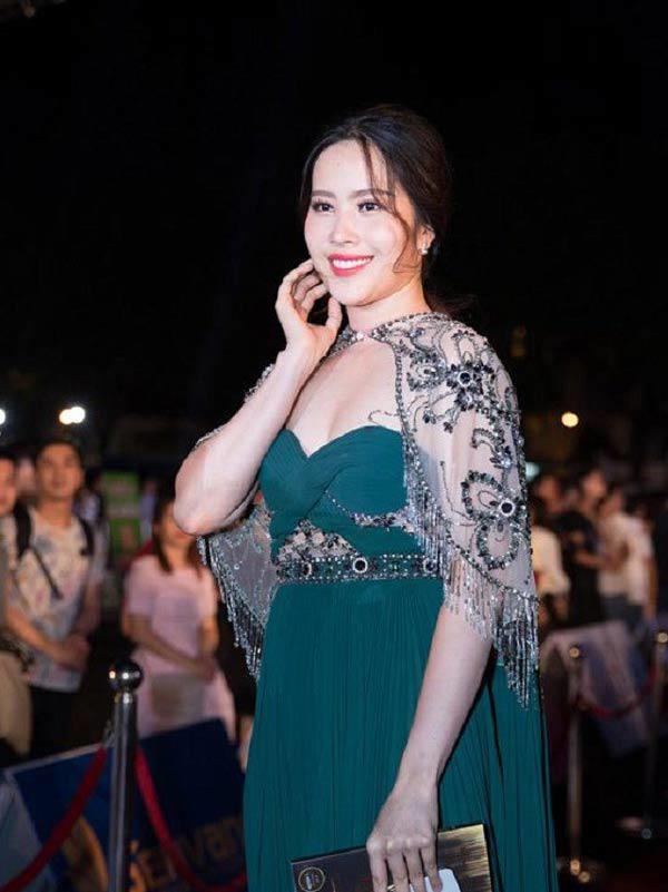 nam em, hoa minzy chung minh cau noi: muon mac dep nhat dinh phai gay - 1