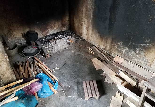 can canh ngoi nha bi an cua nguoi me co 10 con dien dai o hai phong - 8