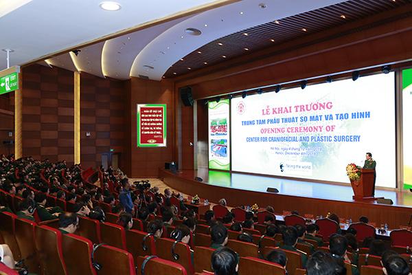 hot: viet nam chinh thuc co trung tam phau thuat so mat va tao hinh dau tien! - 1