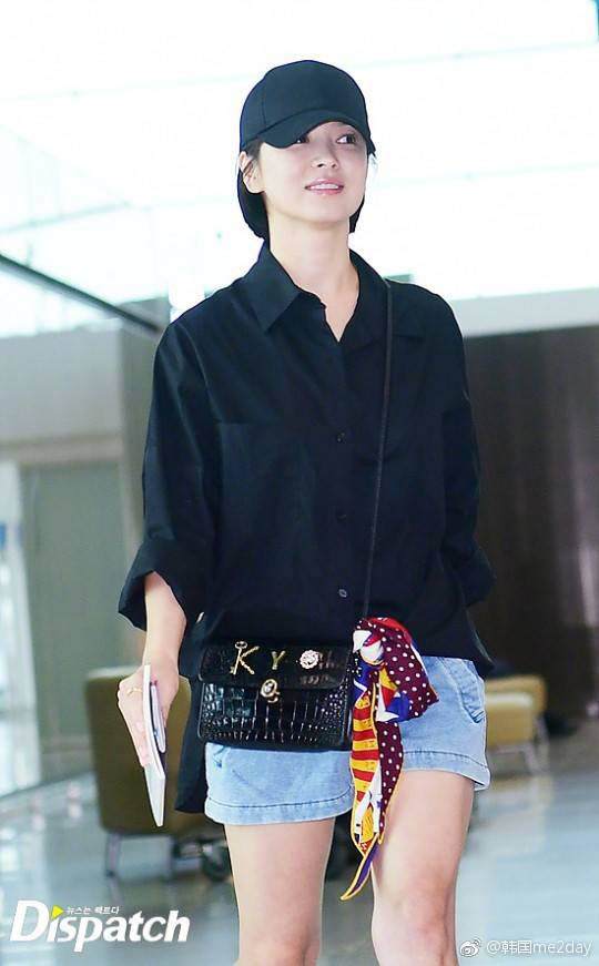 co phai nho kieu toc nay ma song hye kyo buoc vao tuoi "bam" van cu tre dep? - 4