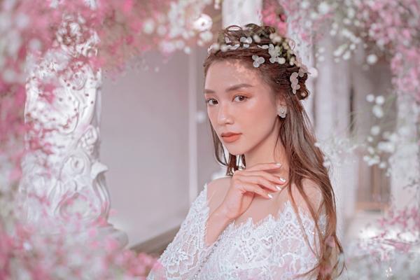 so huu luot follow khung nho ca tinh, tao bao, salim bat ngo doi hinh tuong nu than, mong manh - 7