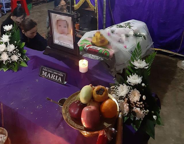 be gai 1 tuoi ra di mai mai sau bua an chieu tai nha giu tre - 1