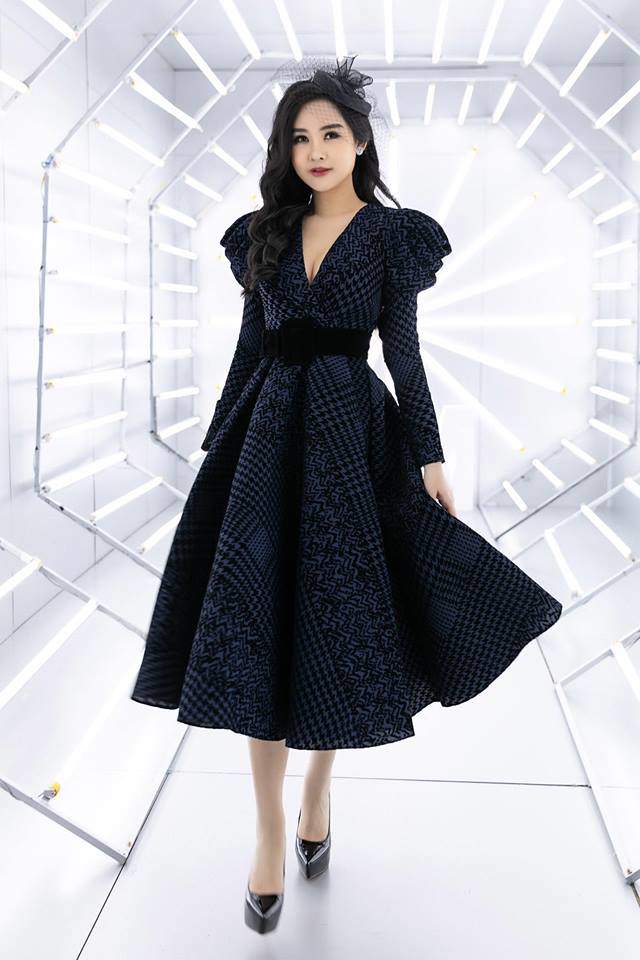 hoa hau le au ngan anh bi cuc tu choi, tra lai giay to xin thi quoc te? - 1