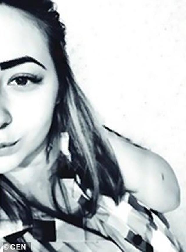 me vut con so sinh ngoai ban cong lanh cong -20 do chi vi buc minh voi chong cu - 3