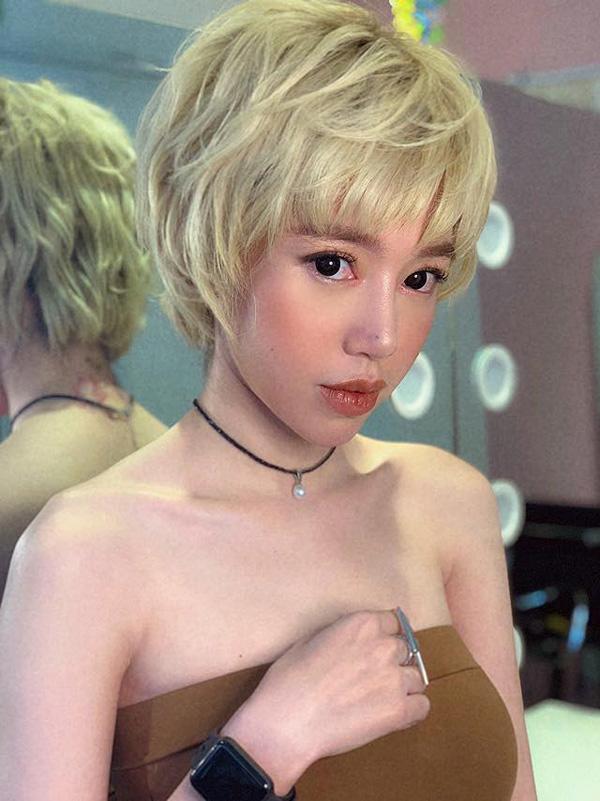 nhin di nhin lai van thac mac: day co thuc su la elly tran ma chung ta van biet? - 5