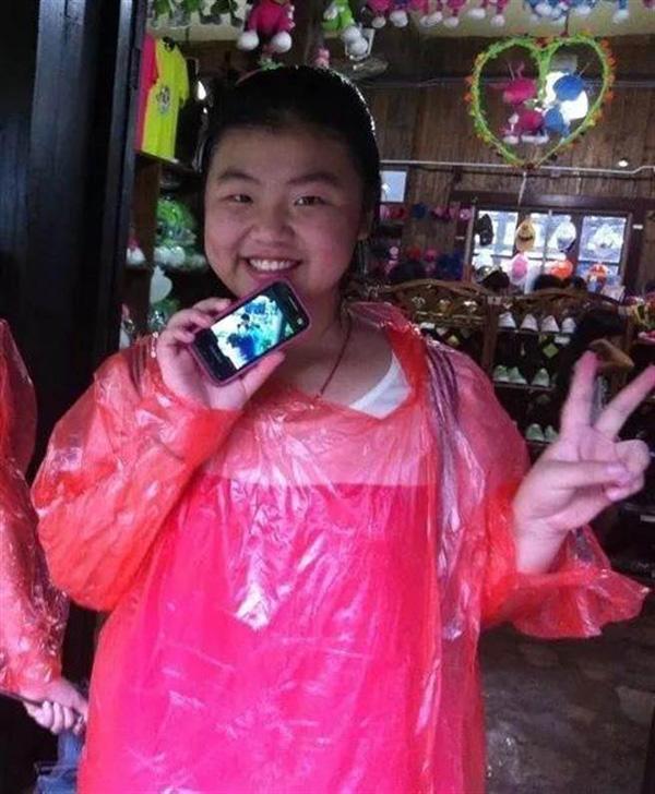 gam cap toc 30kg boi nghe tin "crush" moi chia tay, co gai nhan lai cai ket khong tuong - 1