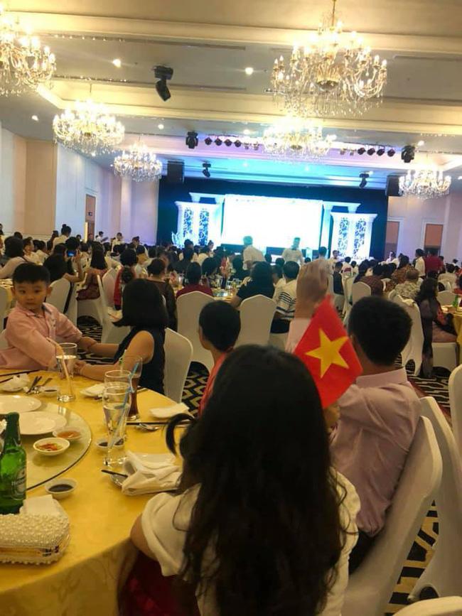 ngay cuoi trung voi chung ket aff cup, day la cach cac cap doi lam de thanh dem bao - 2