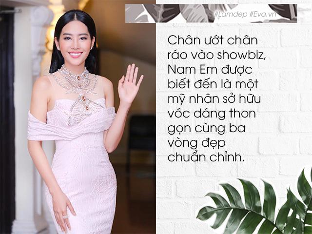 nguoi ta thi cu ngay mot dep len, minh nam em loi nguoc dong xuong sac theo nam thang - 1