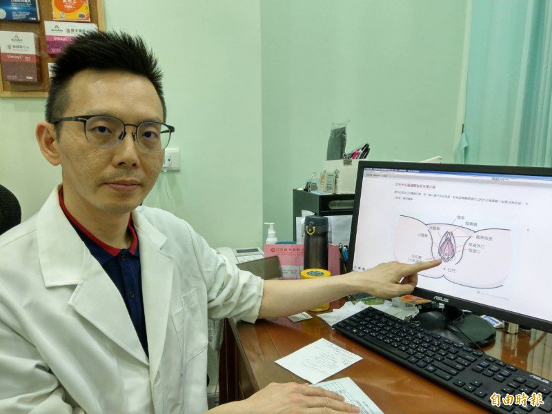 hai me con cung bi mac sui mao ga, do vat nay trong gia dinh khong nen dung chung - 3