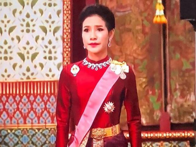 Lộ nguyên nhân tố cáo Hoàng quý phi Thái Lan có âm mưu lật đổ Hoàng hậu