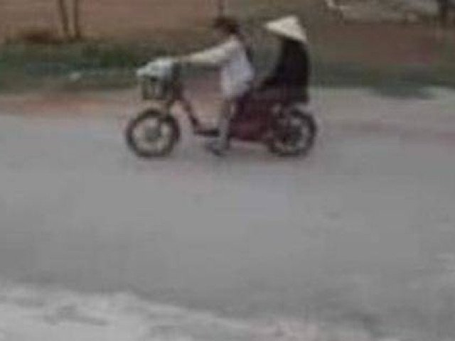 Vụ cháu bé 11 tuổi tử vong dưới đập nước: Triệu tập bà nội để làm rõ