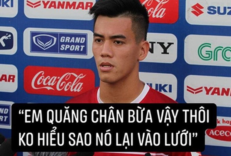 Cười bò với loạt ảnh chế ĐT Việt Nam: Tiến Linh siêu phẩm sút bừa, Hải Quế cực cà khịa Cười Bò Với Loạt Ảnh Chế Đt Việt Nam: Tiến Linh Siêu Phẩm Sút Bừa, Hải Quế Cực Cà Khịa