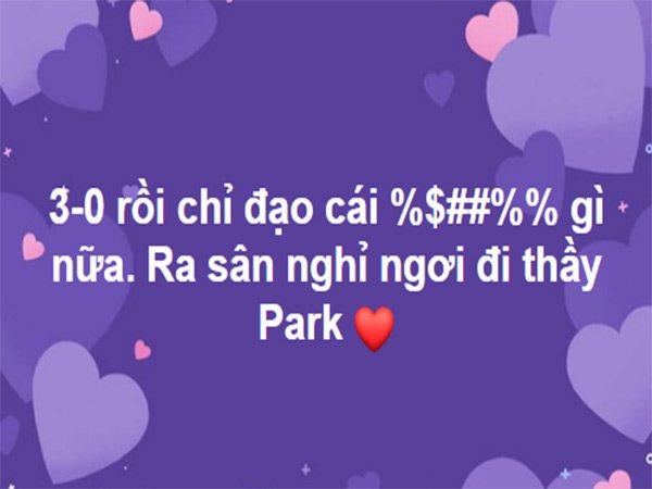 HLV Park Hang-seo ức chế khi nhận thẻ đỏ, khán giả hài hước: Mời thầy ra sân nhận cúp vàng - 9