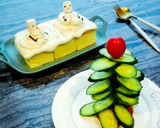 me kheo tay trang tri bua an phong cach noel cho con thich me, chong khen no mui - 15