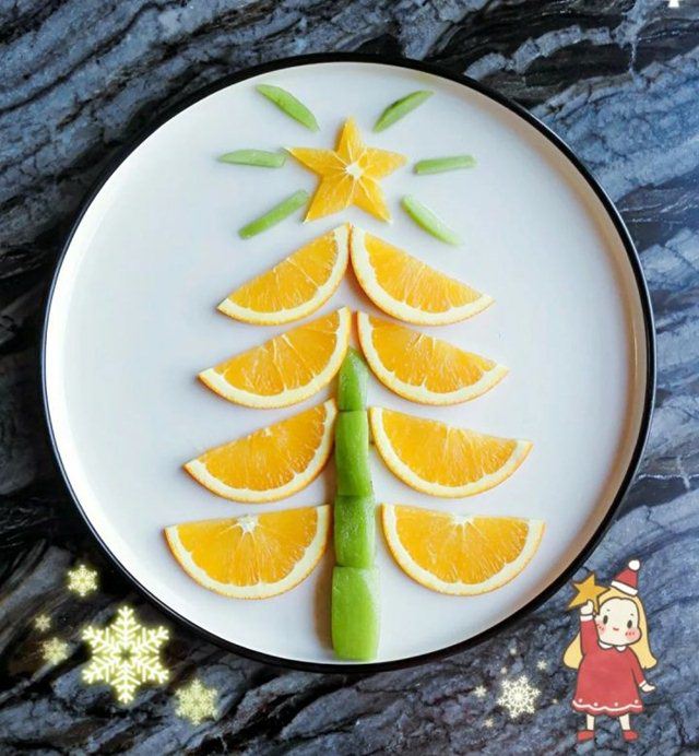 me kheo tay trang tri bua an phong cach noel cho con thich me, chong khen no mui - 17