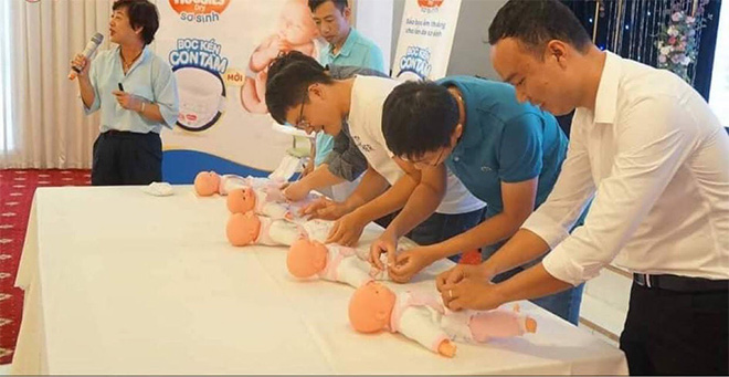 BiboMart tổ chức Hội thảo tiền sản cho các ông chồng học cách … rặn đẻ!