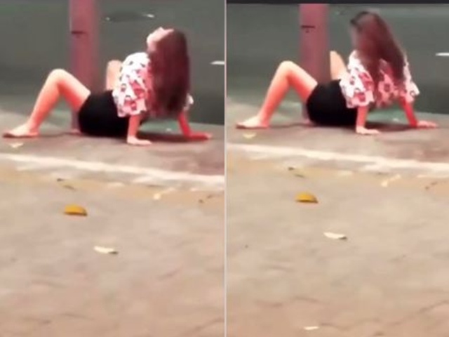 aksi gadis muda behubungan seks dengan tiang listrik