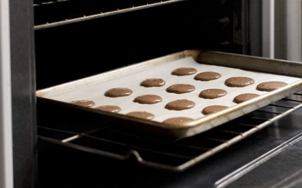 Cách làm bánh Macaron mini ngon đơn giản mà chuẩn vị Pháp - 9