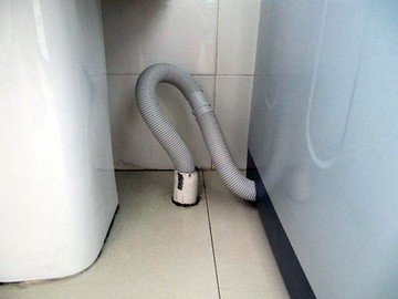 Tại sao đường ống thoát nước của máy giặt không thể luồn trực tiếp vào đường thoát sàn? - 5