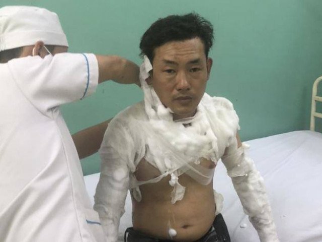 Vụ cướp ngân hàng, tẩm xăng dọa tự thiêu ở TP.HCM: Lời kể của nhân chứng