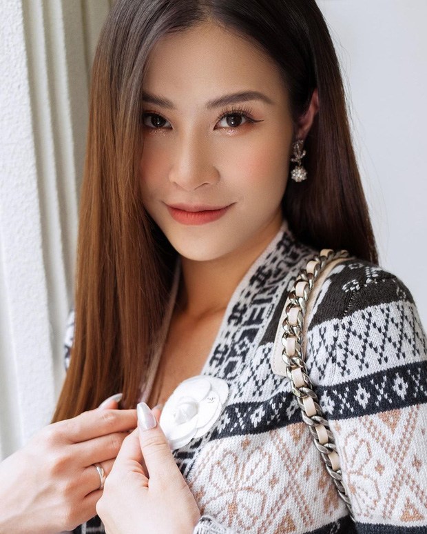 Sau lùm xùm “nói dối” khi quảng cáo đồ trẻ em, Đông Nhi rạng rỡ trở lại sau sinh - 3