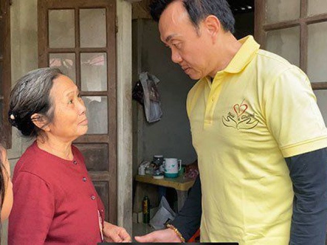 Lời dặn dò cuối cùng của nghệ sĩ Chí Tài khi cứu trợ miền Trung