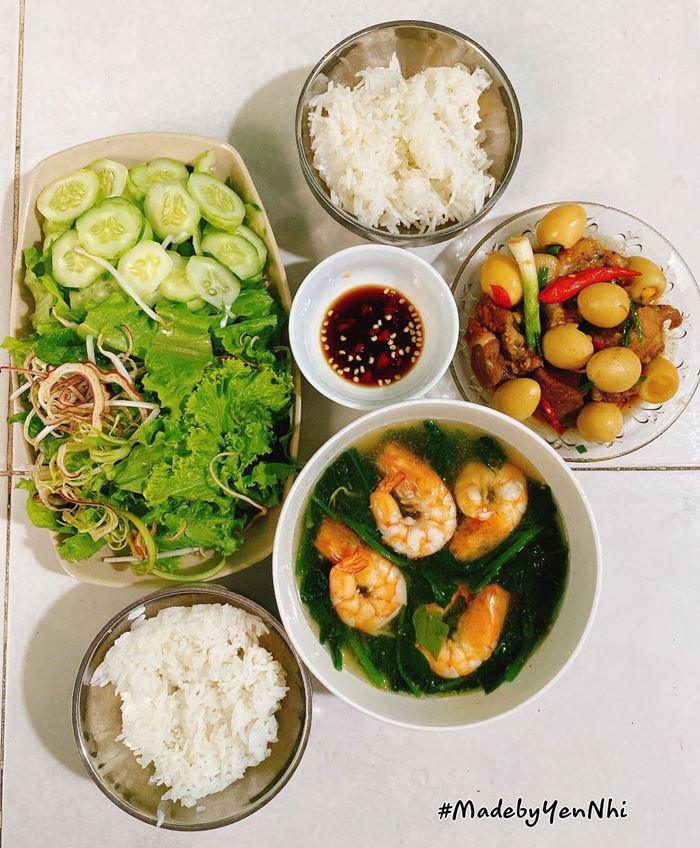 Nàng sinh viên khoe 30 mâm cơm ngon, người khen hết lời, kẻ chẹp miệng nhớ ngày xưa - 4