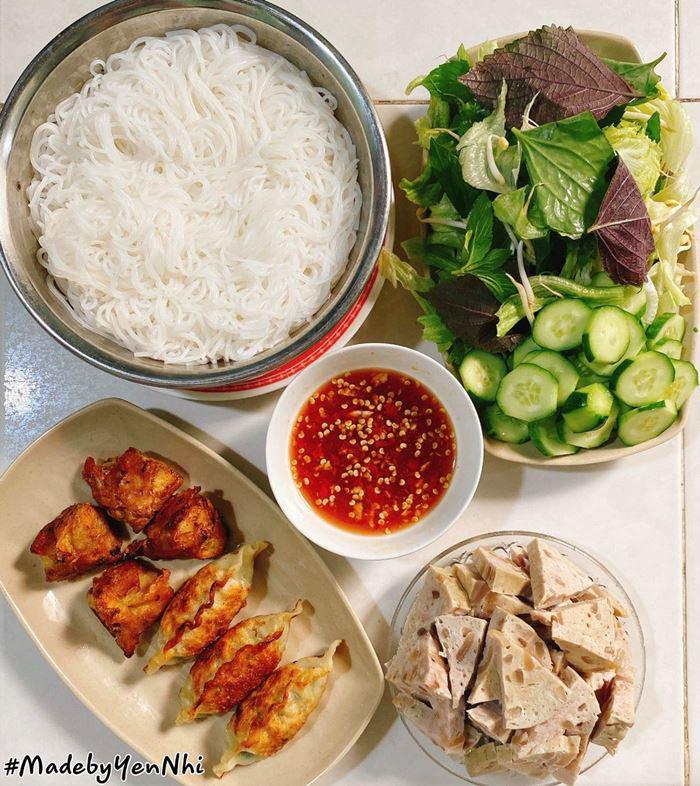 Nàng sinh viên khoe 30 mâm cơm ngon, người khen hết lời, kẻ chẹp miệng nhớ ngày xưa - 13