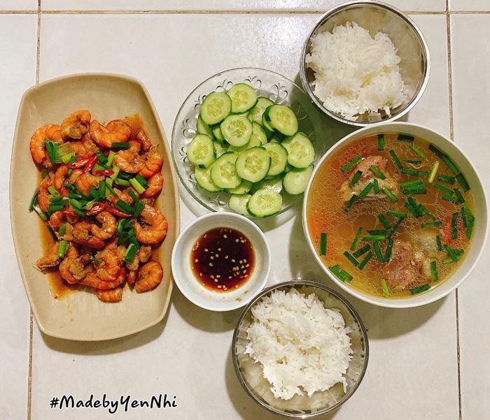 Nàng sinh viên khoe 30 mâm cơm ngon, người khen hết lời, kẻ chẹp miệng nhớ ngày xưa - 21