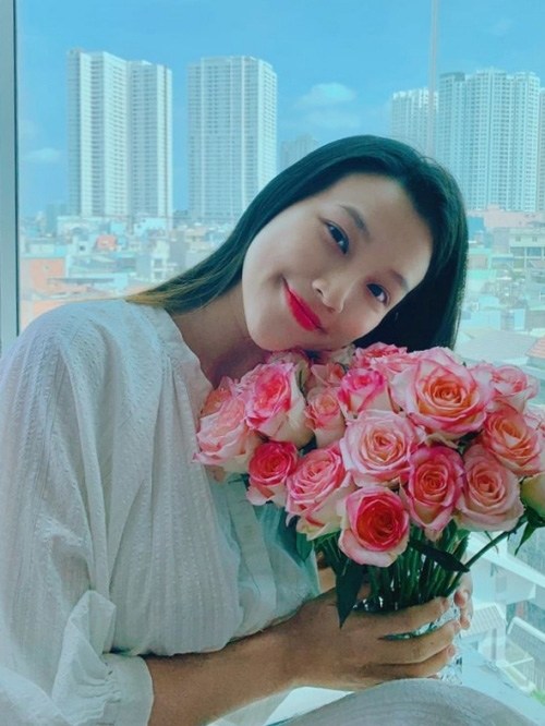 Chồng Tây chê dáng amp;#34;bà đẻamp;#34; sau sinh, nàng Á hậu giờ amp;#34;đáp trảamp;#34; bằng đường cong amp;#34;phát mêamp;#34; - 7