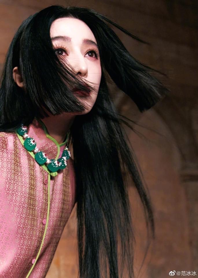 Phạm Băng Băng là một trong những nữ diễn viên, người mẫu hàng đầu của nền điện ảnh Trung Quốc. Nếu bạn là người yêu điện ảnh và muốn tìm hiểu thêm về Phạm Băng Băng, hãy xem những hình ảnh và thông tin liên quan đến cô trên trang web của chúng tôi. Bạn sẽ khám phá thế giới điện ảnh đầy màu sắc và cảm nhận được phong cách riêng của Phạm Băng Băng.