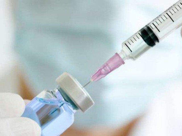 Sự cố hi hữu: 18 trẻ 2-6 tháng tuổi ở Hà Nội bị tiêm nhầm vắc-xin phòng COVID-19