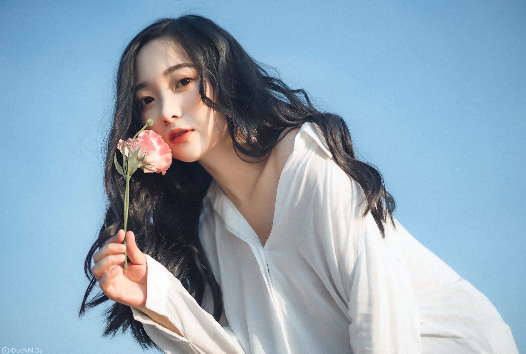 Cô giáo xinh đẹp hot MXH: amp;#34;Đôi khi mình còn sợ đại gia chưa chắc là một người chồng tốtamp;#34; - 1