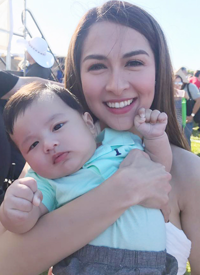 The rich Vietnamese baby was held by the most beautiful beauty in the Philippines in 2017, now his parents are divorced - 3